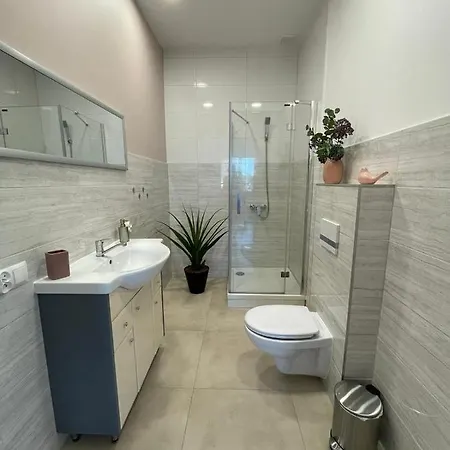 Iii W Centrum - Winda - 50 Metrow Od Starego Rynku 아파트 *