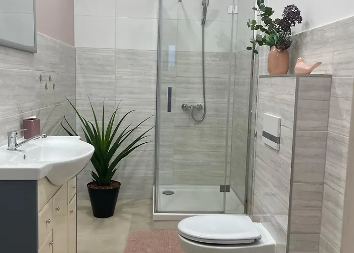 Iii W Centrum - Winda - 50 Metrow Od Starego Rynku Апартаменты *